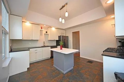 Kitchen - 1535 Pullan Ave, Cincinnati, OH 45223 photo 4 of 7
