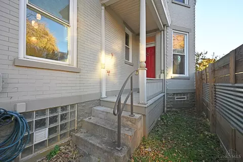 Exterior - 1535 Pullan Ave, Cincinnati, OH 45223 photo 5 of 9