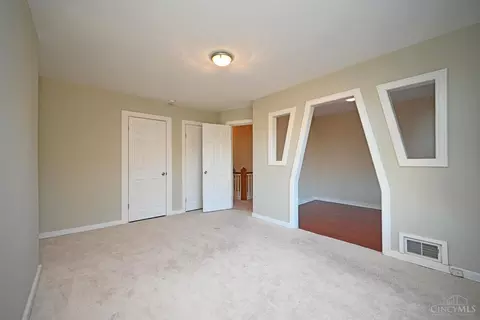 Bedroom - 1535 Pullan Ave, Cincinnati, OH 45223 photo 4 of 14