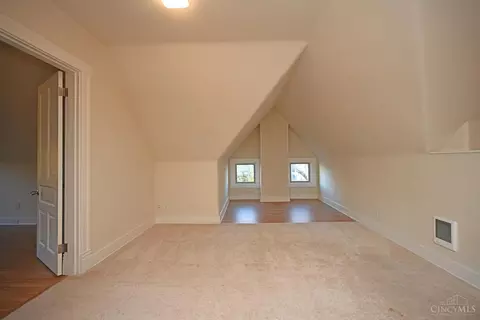 Bedroom - 1535 Pullan Ave, Cincinnati, OH 45223 photo 11 of 14
