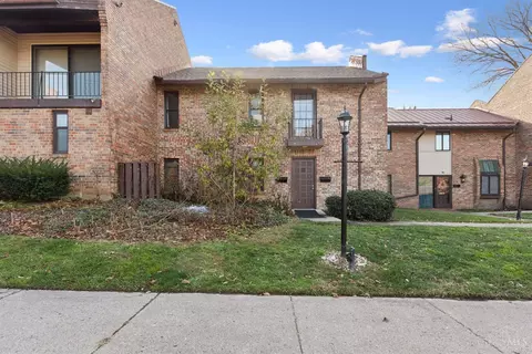 Exterior - 29 Stillmeadow Dr, Cincinnati, OH 45245 photo 8 of 8