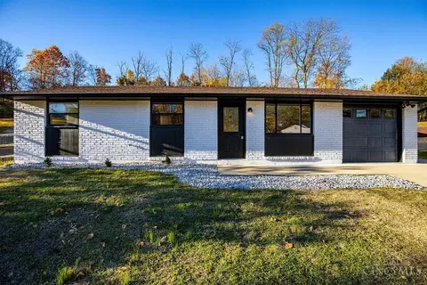 716 Winding Way, Cincinnati, OH 45245