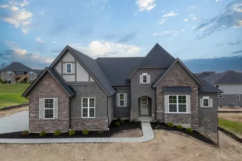513 Shawn Dr, Monroe, OH 45050
