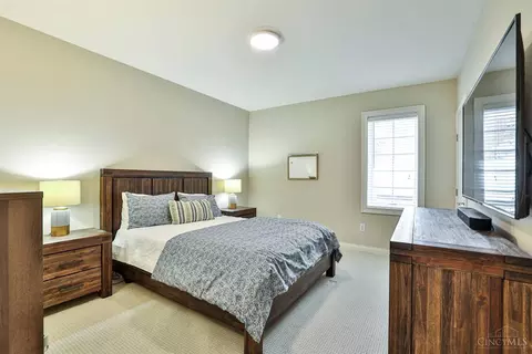 Bedroom - 6307 Mercers Pointe Dr, Cincinnati, OH 45244 photo 7 of 8