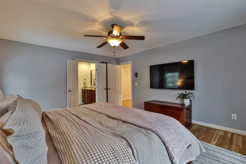 Bedroom - 6307 Mercers Pointe Dr, Cincinnati, OH 45244 photo 3 of 8