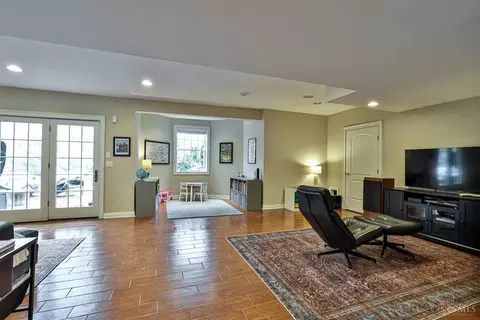 Living - 6307 Mercers Pointe Dr, Cincinnati, OH 45244 photo 4 of 5