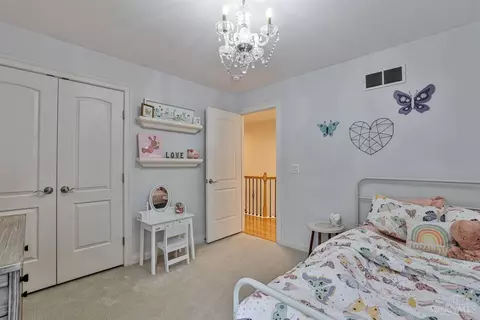 Bedroom - 6307 Mercers Pointe Dr, Cincinnati, OH 45244 photo 6 of 8