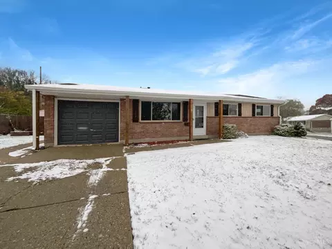 6 Twinbrook Dr, Hamilton, OH 45013