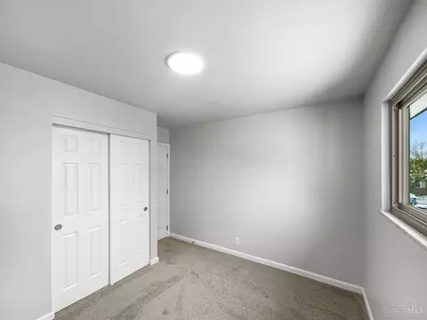 Bedroom - 6 Twinbrook Dr, Hamilton, OH 45013 photo 6 of 6