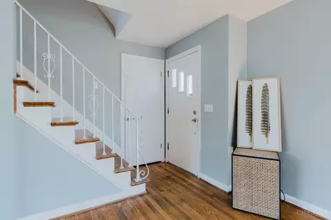 Entry Way - 1429 Covedale Ave, Cincinnati, OH 45238 photo 1 of 1