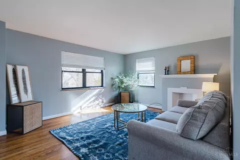 Living - 1429 Covedale Ave, Cincinnati, OH 45238 photo 2 of 2