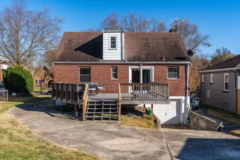 Exterior - 1429 Covedale Ave, Cincinnati, OH 45238 photo 5 of 8
