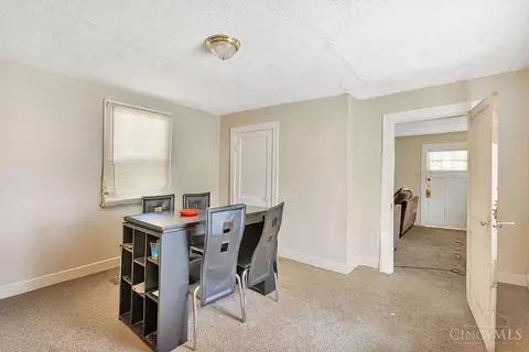 Entry Way - 6239 Betts Ave, Cincinnati, OH 45224 photo 2 of 2