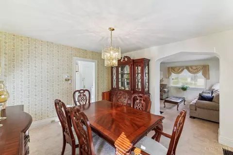 Dining - 2197 Crane Ave, Cincinnati, OH 45207 photo 4 of 4