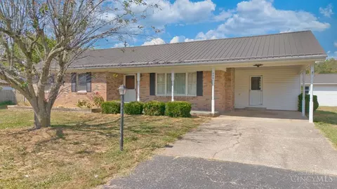 776 Linda Vista Dr, Manchester, OH 45144