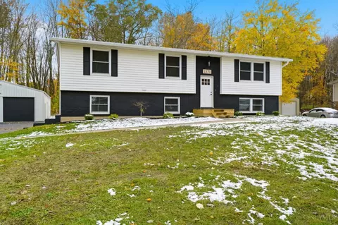 1371 Finch Ln, Milford, OH 45150