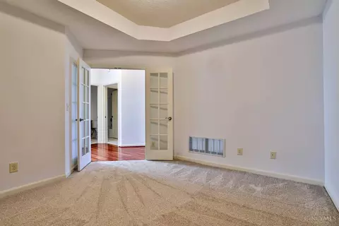 Other - 7589 Skyview Cir, Cincinnati, OH 45248 photo 3 of 13