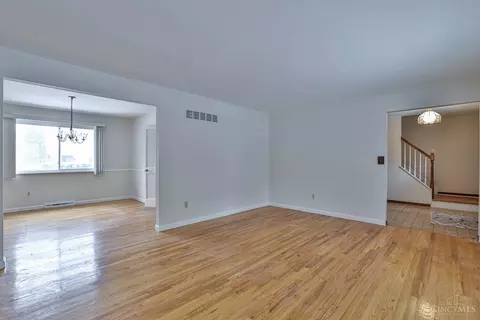 2117 Berrypatch Dr, Cincinnati, OH 45244 photo 6