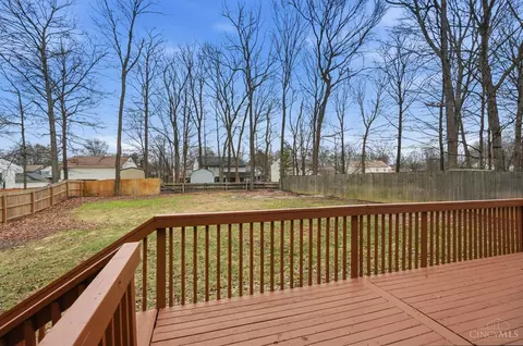 Exterior - 532 Sugar Maple Ct, Cincinnati, OH 45255 photo 6 of 15