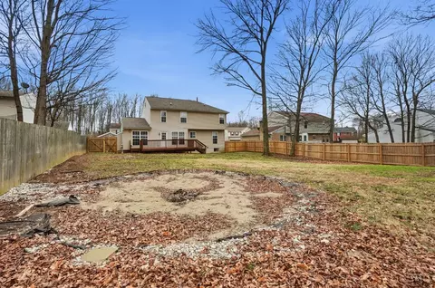 Exterior - 532 Sugar Maple Ct, Cincinnati, OH 45255 photo 14 of 15