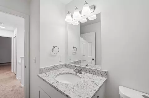 Bath - 532 Sugar Maple Ct, Cincinnati, OH 45255 photo 8 of 10