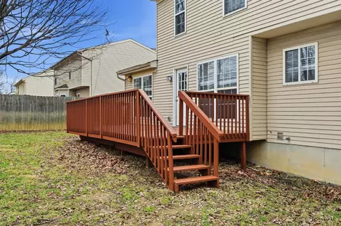 Exterior - 532 Sugar Maple Ct, Cincinnati, OH 45255 photo 7 of 15