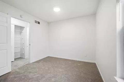 Bedroom - 532 Sugar Maple Ct, Cincinnati, OH 45255 photo 2 of 8