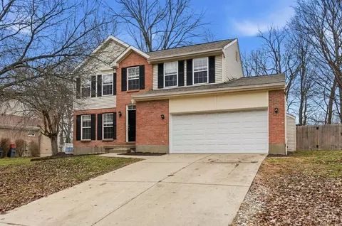Exterior - 532 Sugar Maple Ct, Cincinnati, OH 45255 photo 2 of 15