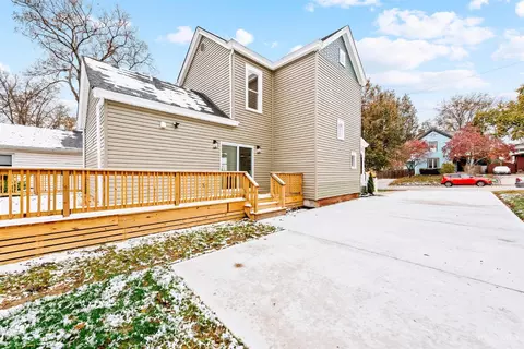 Exterior - 4714 Castle Pl, Cincinnati, OH 45227 photo 5 of 6