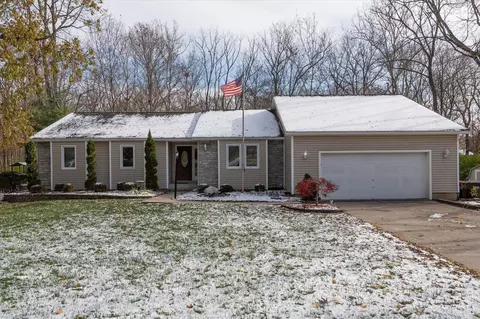 3060 Clubcommons Rd, Mason, OH 45040