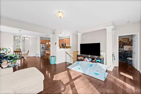 Other - 1037 Lost Xing, Cincinnati, OH 45231 photo 1 of 8