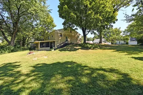 8627 Mockingbird Ln, Cincinnati, OH 45231 photo 4