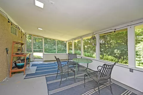 8627 Mockingbird Ln, Cincinnati, OH 45231 photo 24