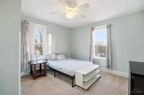 Bedroom - 5524 Lester Rd, Cincinnati, OH 45213 photo 4 of 6