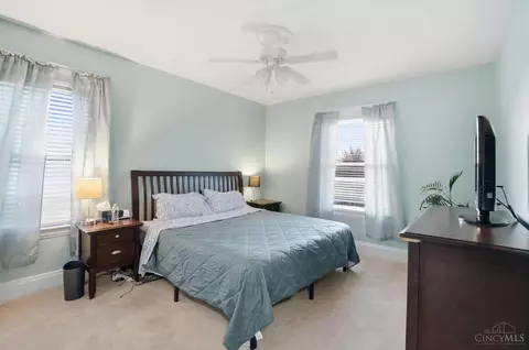 Bedroom - 5524 Lester Rd, Cincinnati, OH 45213 photo 1 of 6