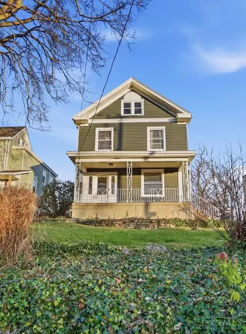 Exterior - 5524 Lester Rd, Cincinnati, OH 45213 photo 2 of 15