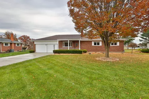 9986 Carolina Trace Rd, Harrison, OH 45030