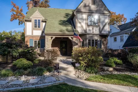 Exterior - 3918 Eileen Dr, Cincinnati, OH 45209 photo 11 of 11