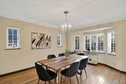 Dining - 3918 Eileen Dr, Cincinnati, OH 45209 photo 2 of 2