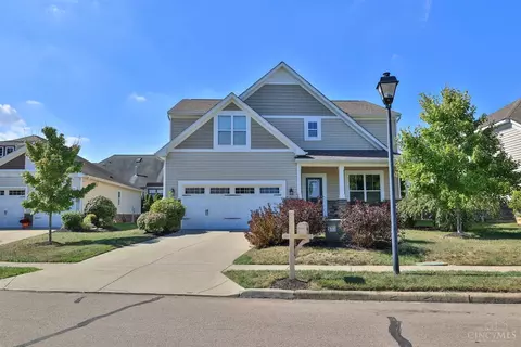 1757 Woodruff Ln, Wyoming, OH 45215