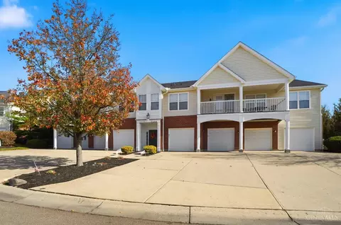 3596 Chestnut Park Ln, Cleves, OH 45002