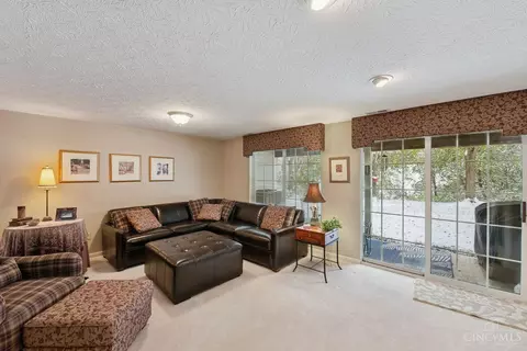 2474 Walnutview Ct, Cincinnati, OH 45230 photo 31