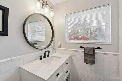 2474 Walnutview Ct, Cincinnati, OH 45230 photo 17