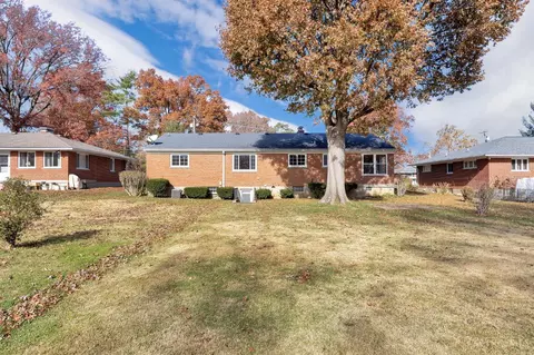 Exterior - 625 Marview Ter, Cincinnati, OH 45231 photo 6 of 10
