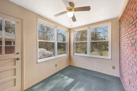 Exterior - 625 Marview Ter, Cincinnati, OH 45231 photo 3 of 10