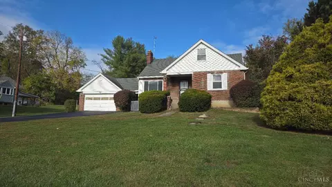 8240 Camargo Rd, Madeira, OH 45243