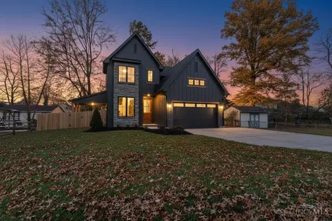 4612 Miller Rd, Blue Ash, OH 45242