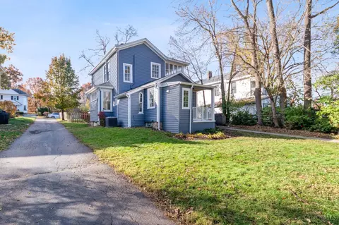 Exterior - 30 Sharon Rd, Glendale, OH 45246 photo 6 of 6