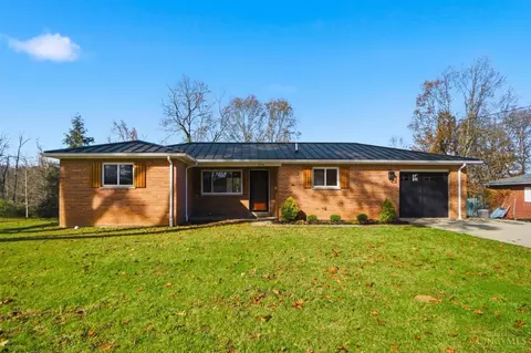 679 Ely St, Batavia, OH 45103