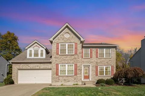 1342 Covedale Ln, Amelia, OH 45102
